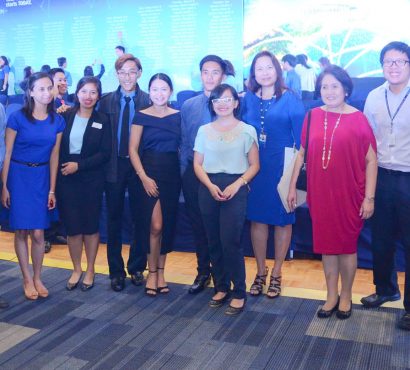 SM Foundation honors its 256 scholar- graduates img-responsive